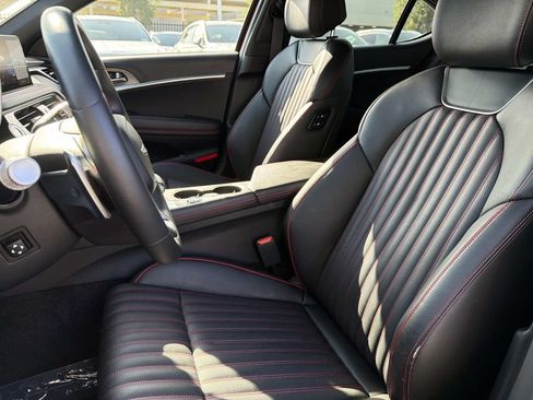 Used 2024 Genesis G70 2.5T w/ Sport Prestige Package AWD/4WD image 20