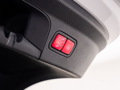 Used 2022 Mercedes-Benz GLE 53 AMG GLE 53 AMG image 33