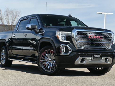 Used 2021 GMC Sierra 1500 Denali w/ Driver Alert Package II image 2