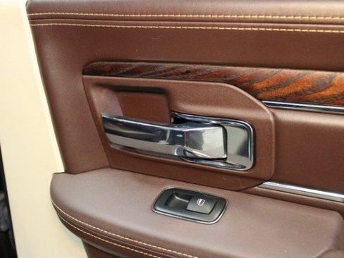 Used 2018 RAM 1500 Laramie Longhorn w/ Convenience Group image 13