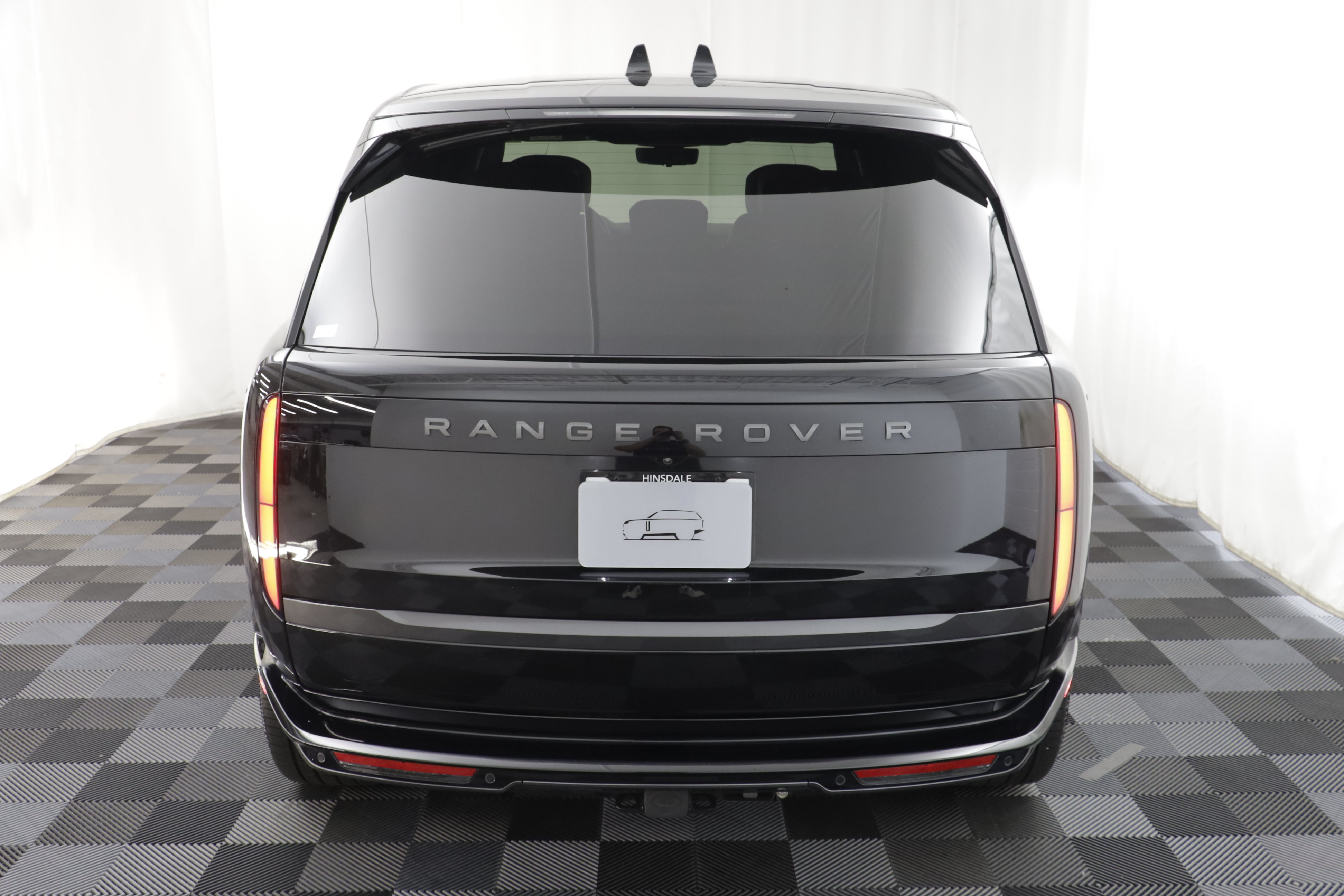 New 2026 Land Rover Range Rover Long Wheelbase Autobiography AWD/4WD image 18