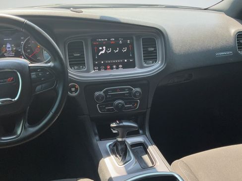 Used 2023 Dodge Charger SXT RWD image 16