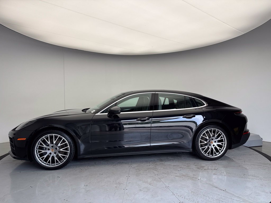 New 2026 Porsche Panamera RWD image 2
