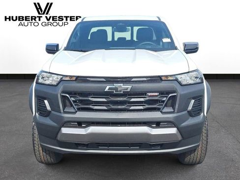 New 2026 Chevrolet Colorado Trail Boss AWD/4WD image 3