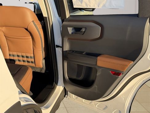 New 2025 Ford Bronco Sport Outer Banks image 18