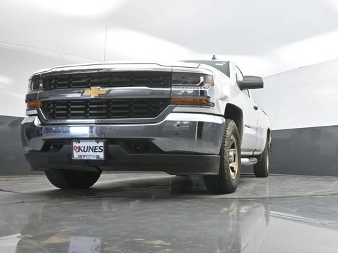 Used 2017 Chevrolet Silverado 1500 W/T w/ WT Convenience Package AWD/4WD image 21