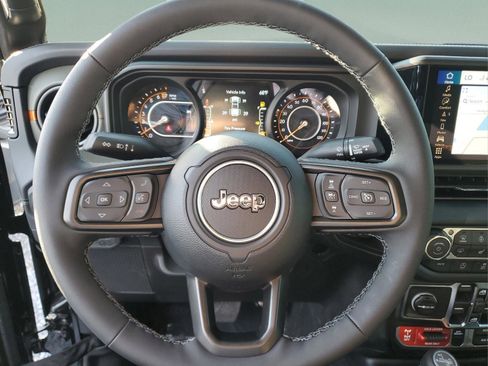 New 2026 Jeep Gladiator Mojave AWD/4WD image 22