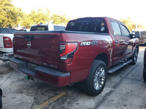 Used 2020 Nissan Titan SL w/ Moonroof Package image 3