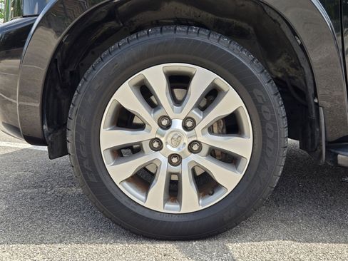 Used 2015 Toyota Sequoia Limited RWD image 32