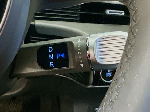 Used 2024 Hyundai Ioniq 5 SEL image 25