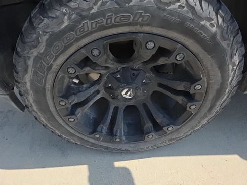 Used 2019 RAM 1500 Big Horn AWD/4WD image 7