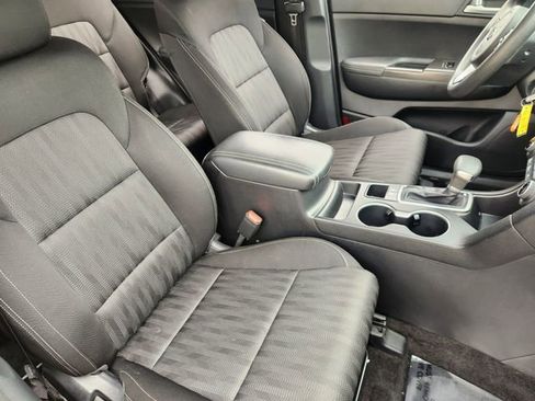 Used 2017 Kia Sportage LX FWD image 10