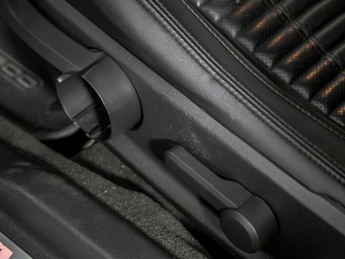 Used 2014 Ford Mustang Shelby GT500 w/ Equipment Group 821A image 21