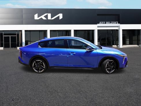 New 2026 Kia K4 GT-Line w/ GT-Line Premium Package FWD image 2