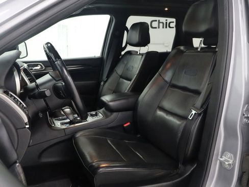 Used 2018 Jeep Grand Cherokee Overland image 13