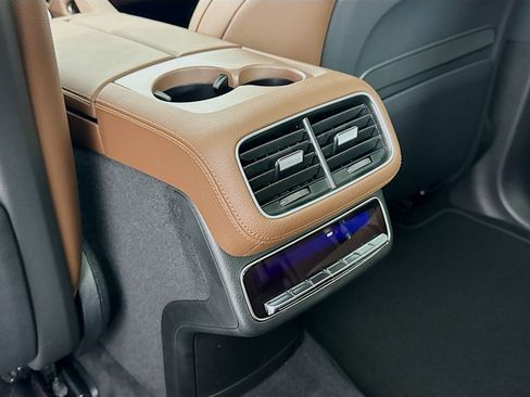 New 2026 Mercedes-Benz GLS 450 GLS 450 image 28