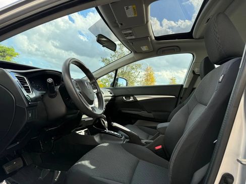 Used 2015 Honda Civic EX image 17