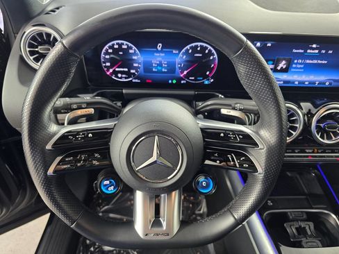 Certified 2025 Mercedes-Benz GLA 35 AMG 4MATIC image 18