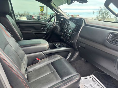 Used 2021 Nissan Titan PRO-4X w/ Pro-4x Convenience Package AWD/4WD image 20