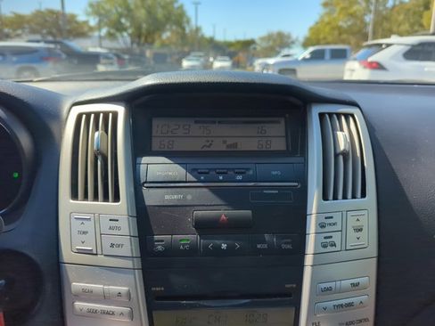 Used 2009 Lexus RX 350 AWD image 17