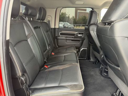 Used 2024 RAM 2500 Laramie image 24