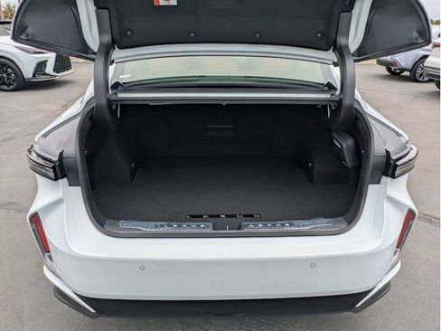 New 2026 Lexus ES 350e FWD image 21