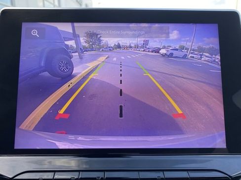 Used 2024 Jeep Compass Trailhawk image 20