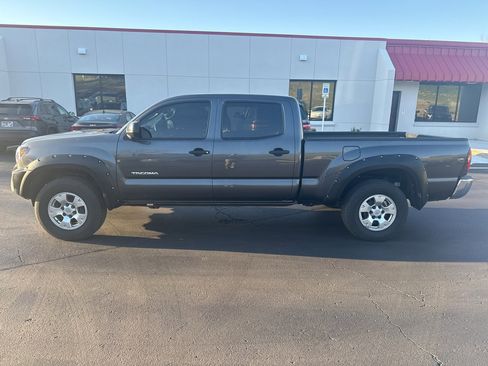 Used 2013 Toyota Tacoma 4x4 Double Cab image 6