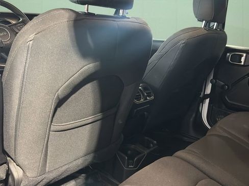 Used 2020 Jeep Wrangler Unlimited Sport AWD/4WD image 23