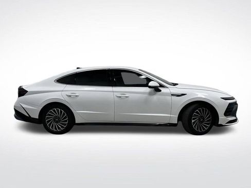 Used 2024 Hyundai Sonata SEL image 2