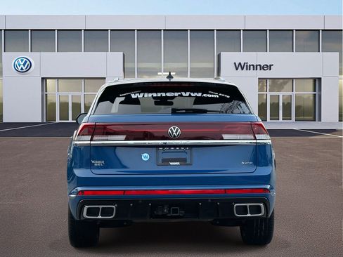 Certified 2025 Volkswagen Atlas Cross Sport SEL Premium R-Line image 4