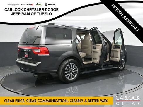 Used 2017 Lincoln Navigator Select image 86