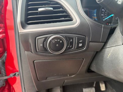 Used 2023 Ford Edge SEL w/ Convenience Package AWD/4WD image 14