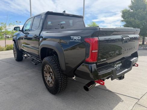 Used 2026 Toyota Tacoma TRD Off-Road AWD/4WD image 5