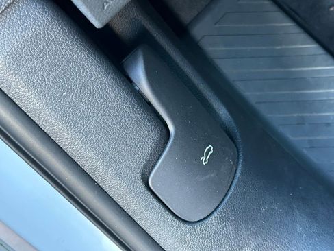 Used 2021 Audi Q3 2.0T Premium image 66