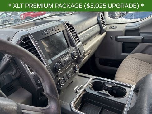 Used 2018 Ford F250 XLT w/ XLT Premium Package image 11