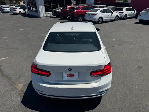 Used 2018 BMW 330i Sedan w/ Convenience Package RWD image 7