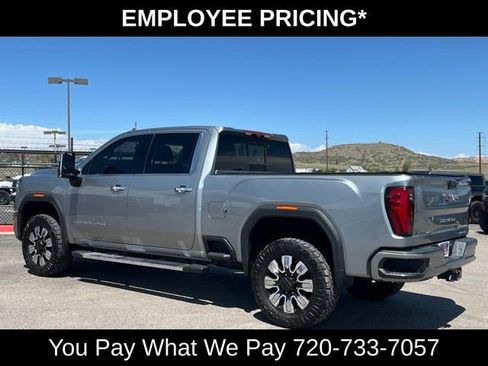 Used 2024 GMC Sierra 2500 Denali w/ Denali Reserve Package AWD/4WD image 2
