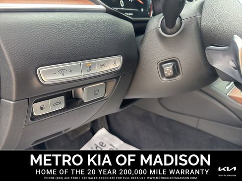 Used 2020 Kia K900 Luxury w/ VIP Package AWD/4WD image 14