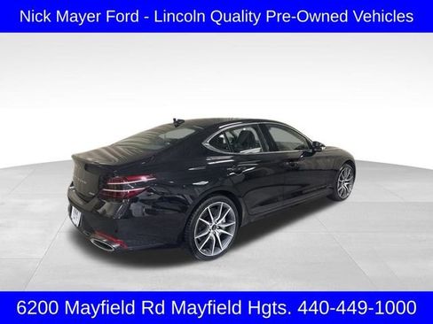 Used 2025 Genesis G70 2.5T image 3