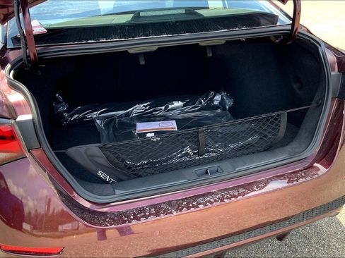 Used 2025 Nissan Sentra SV w/ All-Weather Package image 17