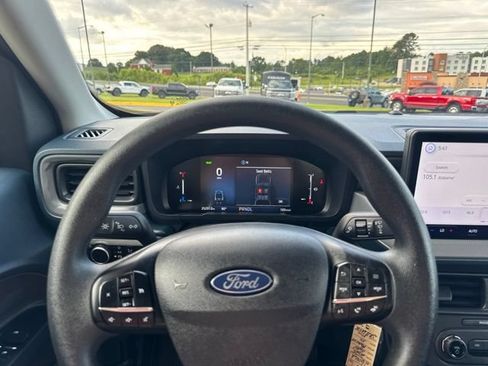 Used 2025 Ford Maverick XL FWD image 19