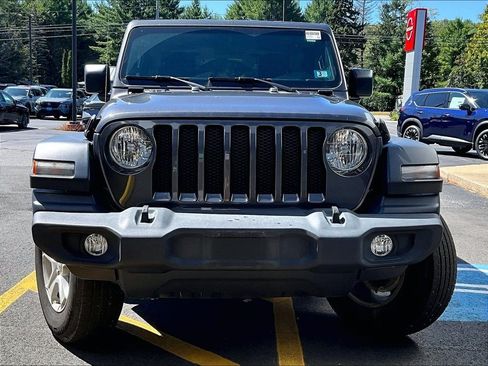 Used 2021 Jeep Wrangler Sport AWD/4WD image 2