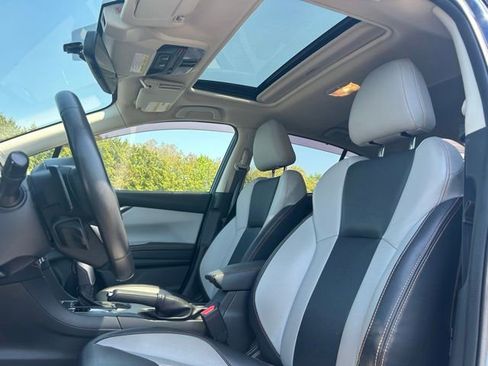 Used 2020 Subaru Crosstrek 2.0i Limited w/ Moonroof Package w/Navigation AWD/4WD image 13