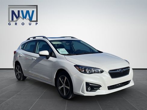 Used 2019 Subaru Impreza 2.0i Premium image 1