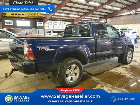 Used 2012 Toyota Tacoma 4x4 Access Cab V6 w/ TRD Sport Pkg image 4