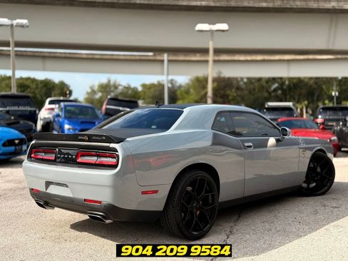 Used 2021 Dodge Challenger R/T Scat Pack w/ T/A Package RWD image 9