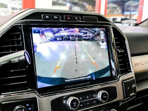 Used 2022 Ford F250 Lariat w/ Lariat Value Package image 19