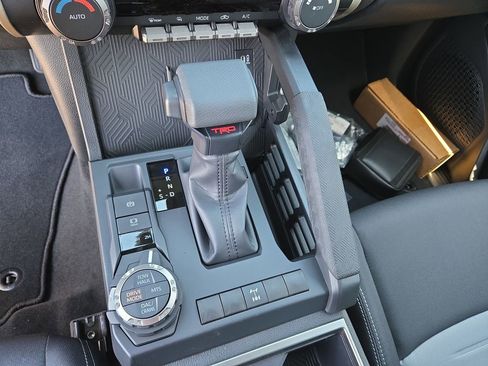 New 2026 Toyota Tacoma 4x4 Double Cab Hybrid image 24