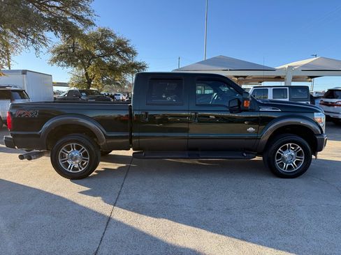 Used 2016 Ford F250 King Ranch w/ FX4 Off-Road Package image 8